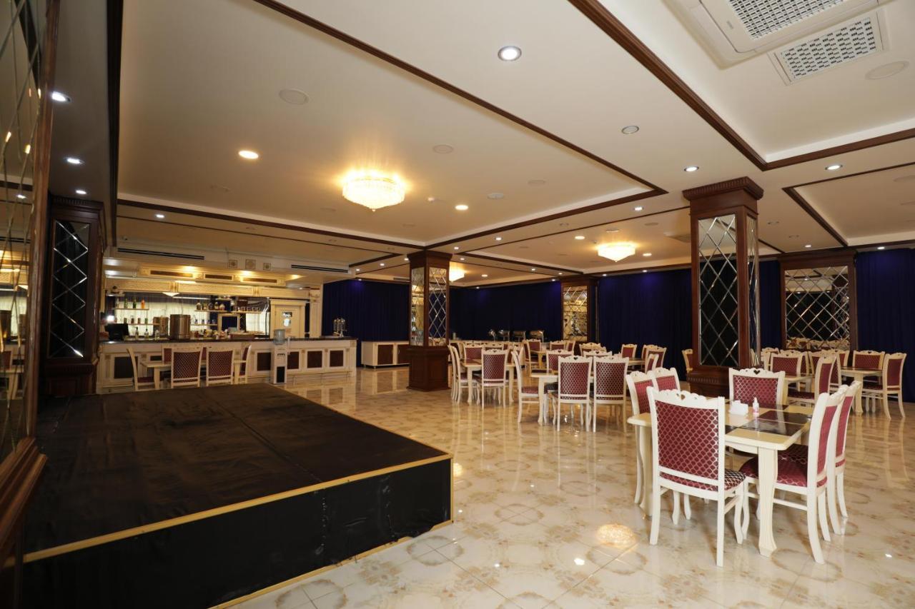 Alis Hotel Baku Exterior foto